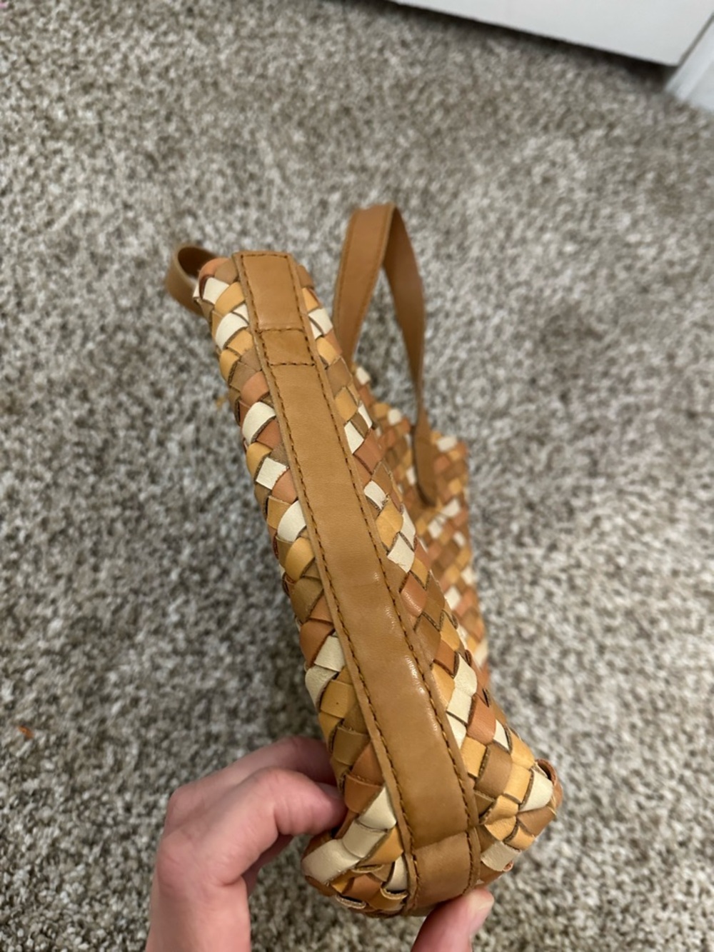 Madewell Small Transport Woven Leather Purse - Picture 4 of 6